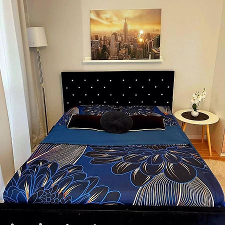 Homecomfort Apartament Delux Warszawa Eksteriør billede