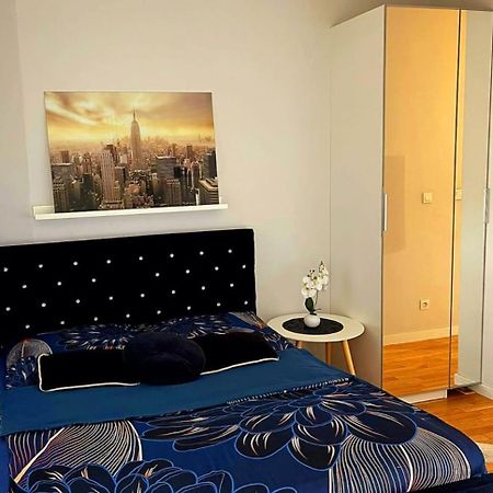 Homecomfort Apartament Delux Warszawa Eksteriør billede