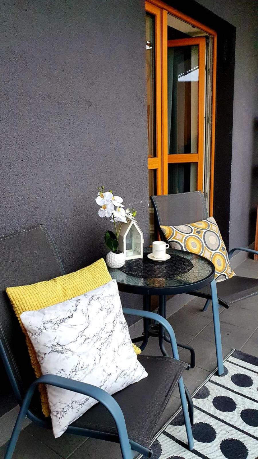 Homecomfort Apartament Delux Warszawa Eksteriør billede