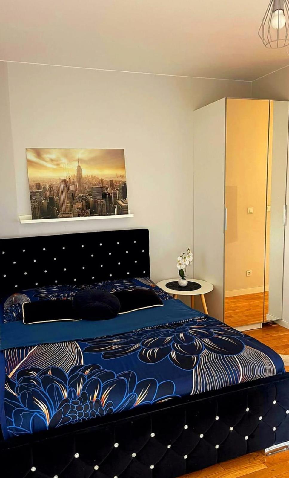 Homecomfort Apartament Delux Warszawa Eksteriør billede
